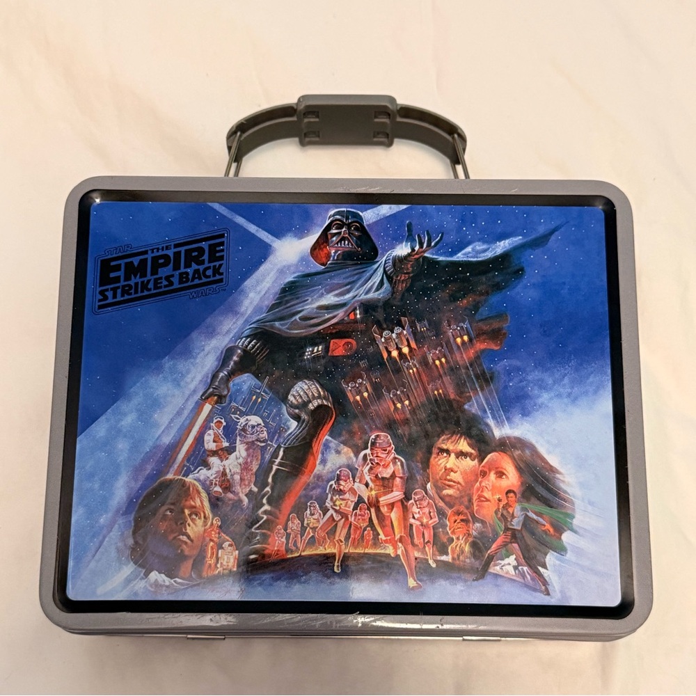 Star Wars 8” Darth Vader Empire Strikes Back Tin Metal lunch stash box